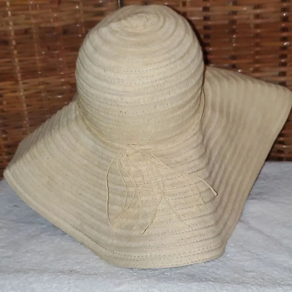 Sustainable Paper Floppy Sun Hat - Picture 3 of 6